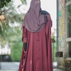 Uzma Karchupi Kaftan.Maroon